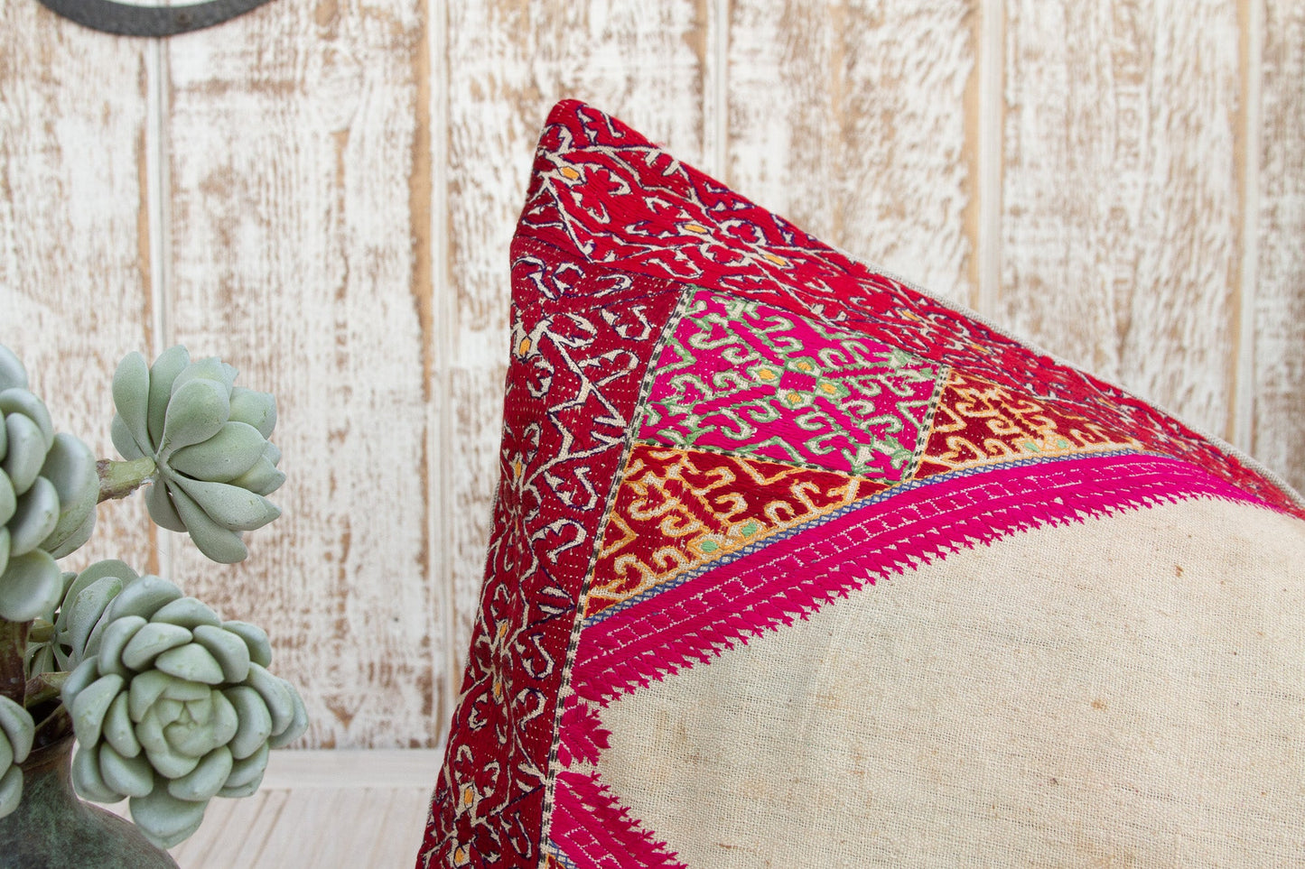 Antique Charmi Sindh Silk Pillow