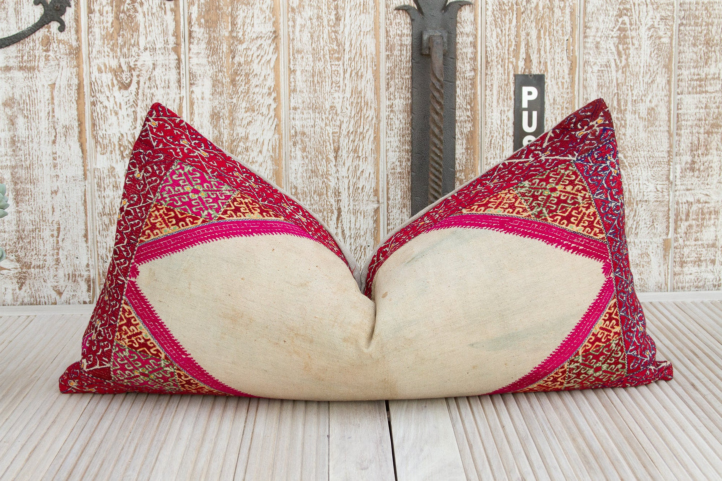 Antique Charmi Sindh Silk Pillow