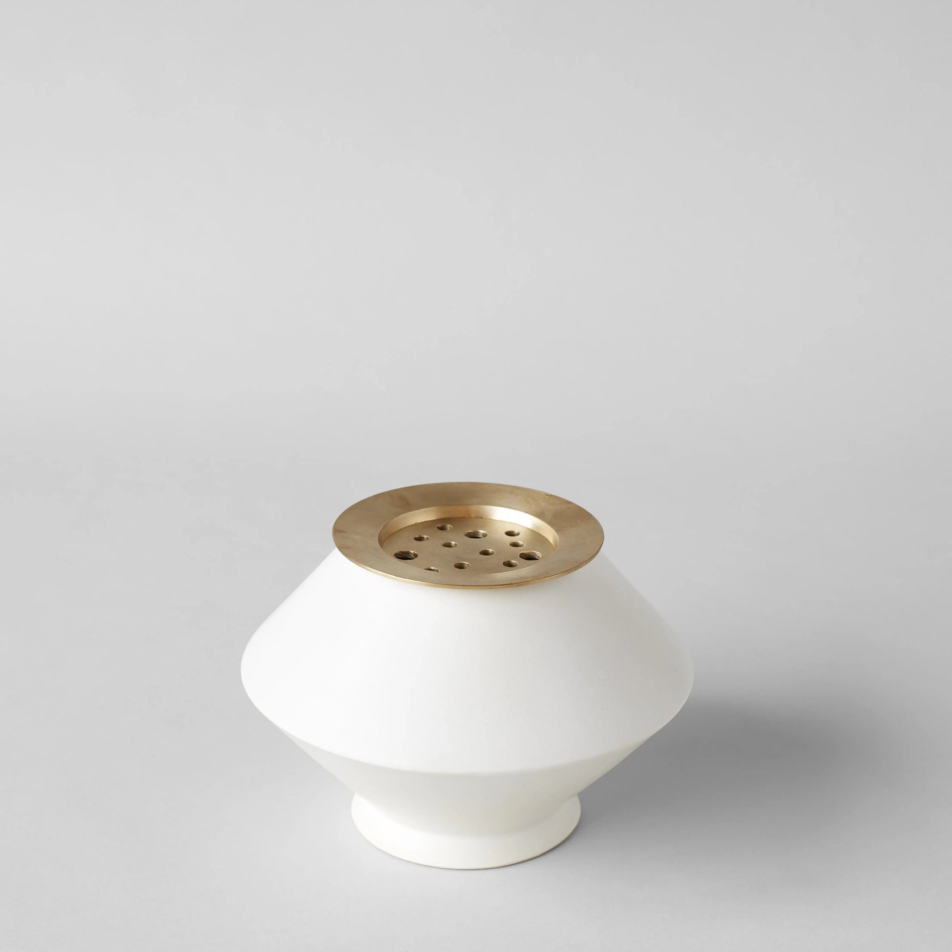 Brass Frogs Bloomist