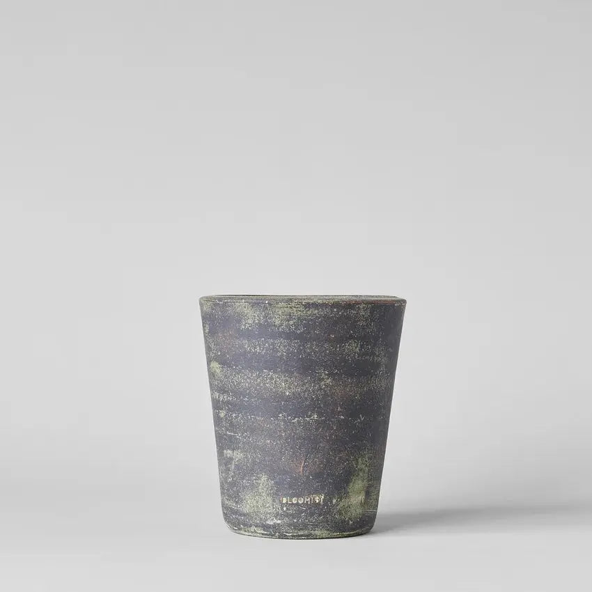 Basic Planter, Grey Patina Bloomist