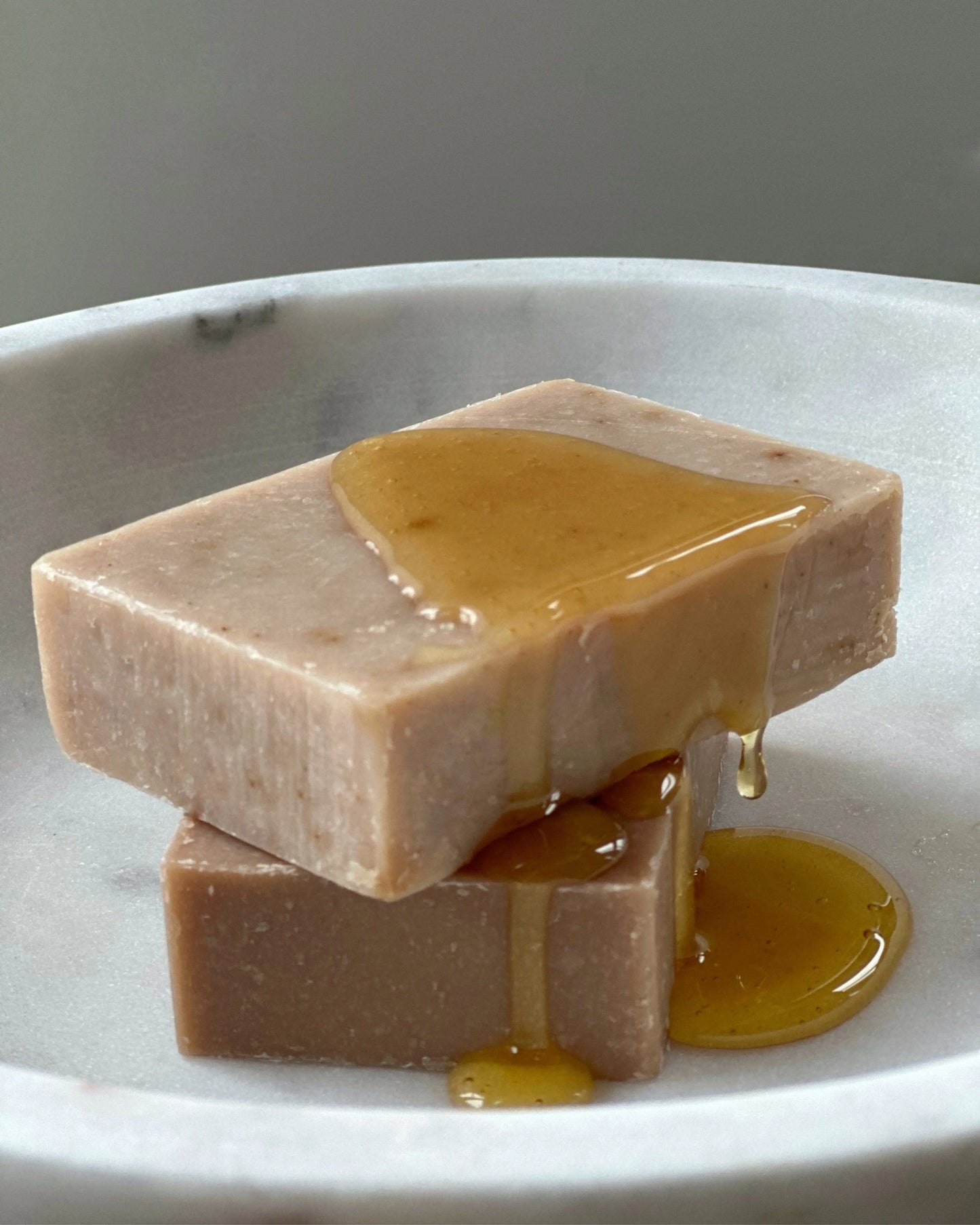 cold process bar soap - milk & honey PILLOWPIA