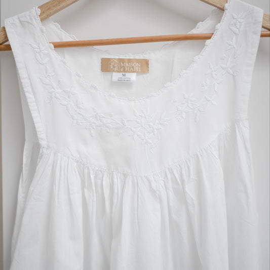 The Sarah Garland Nightgown - White Maison d'Haiti