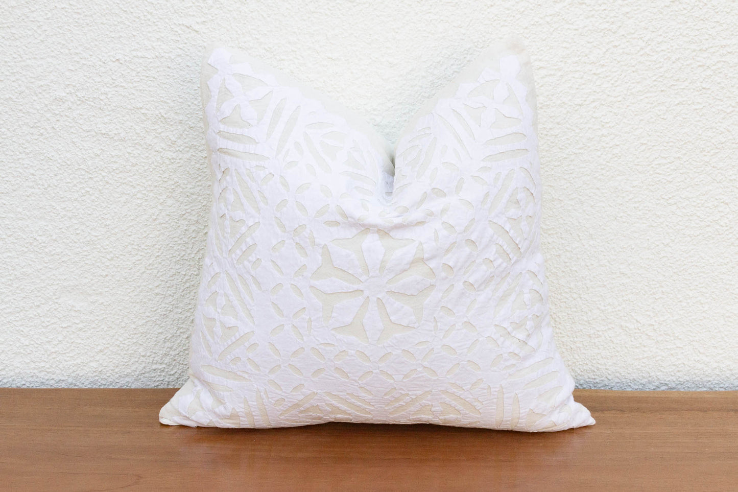Ebhu Applique Pillow Cover