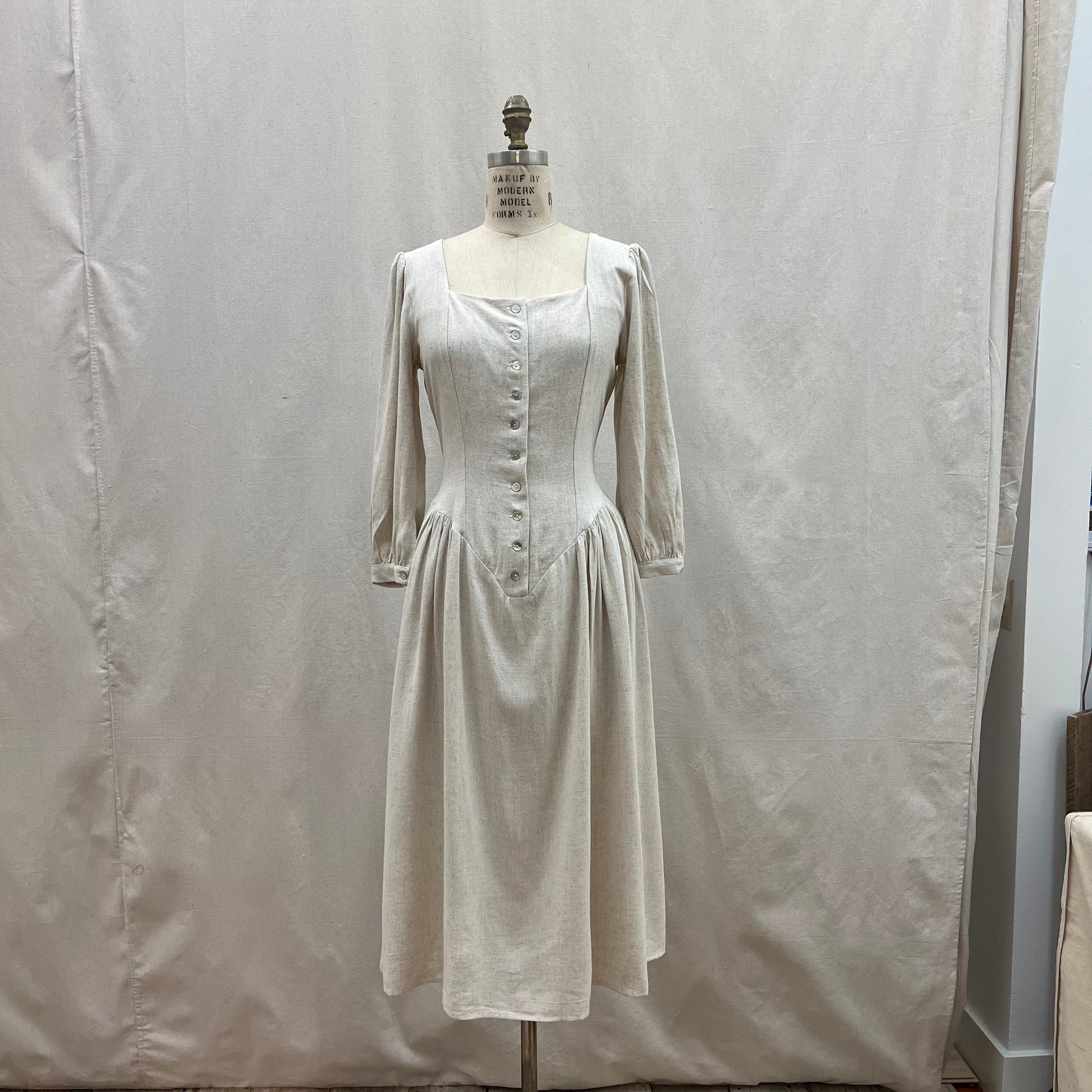 Prairie Dress in Oat Linen Field Day