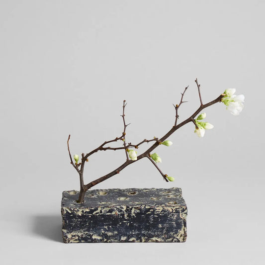 Ceramic Frog Block, Grey Patina Bloomist