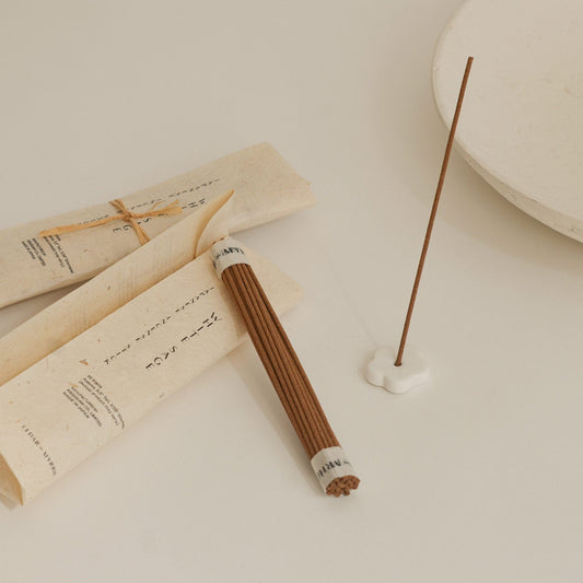 Japanese White Sage Incense Stick Set – 30 Sticks CEDAR AND MYRRH